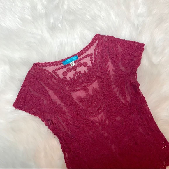 Francesca's Collections Tops - Francesca’s Pink Lace Scallop Finish Blouse